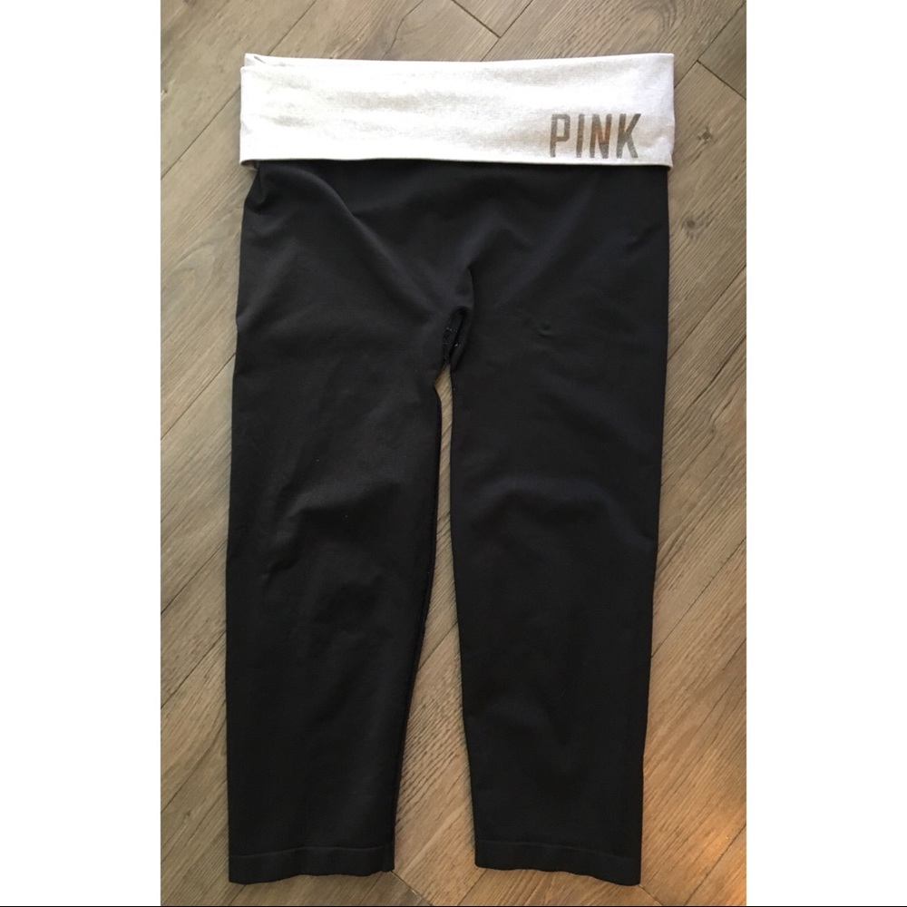 PINK Victoria Secret Capri Leggings Large